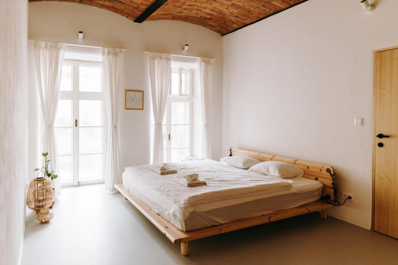 Apartmany Starak V Historickem Centru Znojma Znojmo Luaran gambar