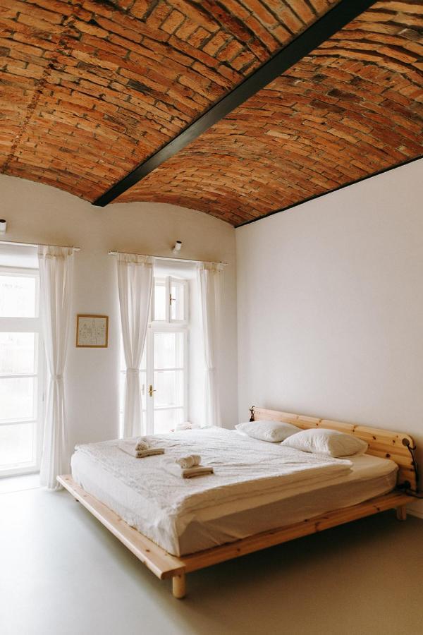 Apartmany Starak V Historickem Centru Znojma Znojmo Luaran gambar